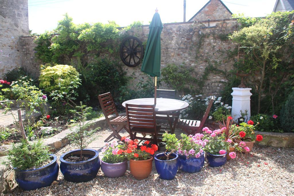 The Old Bakehouse Colyton Exterior photo